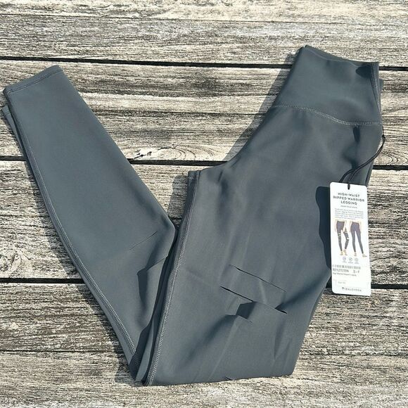 Alo Yoga High Waist Ripped Warrior Leggings Gray Fitness Women Size XS NWT - Picture 2 of 7